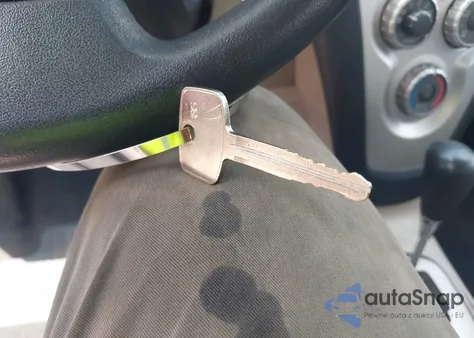 2007 Toyota Yaris из США, поврежденный, VIN JTDBT903471143052